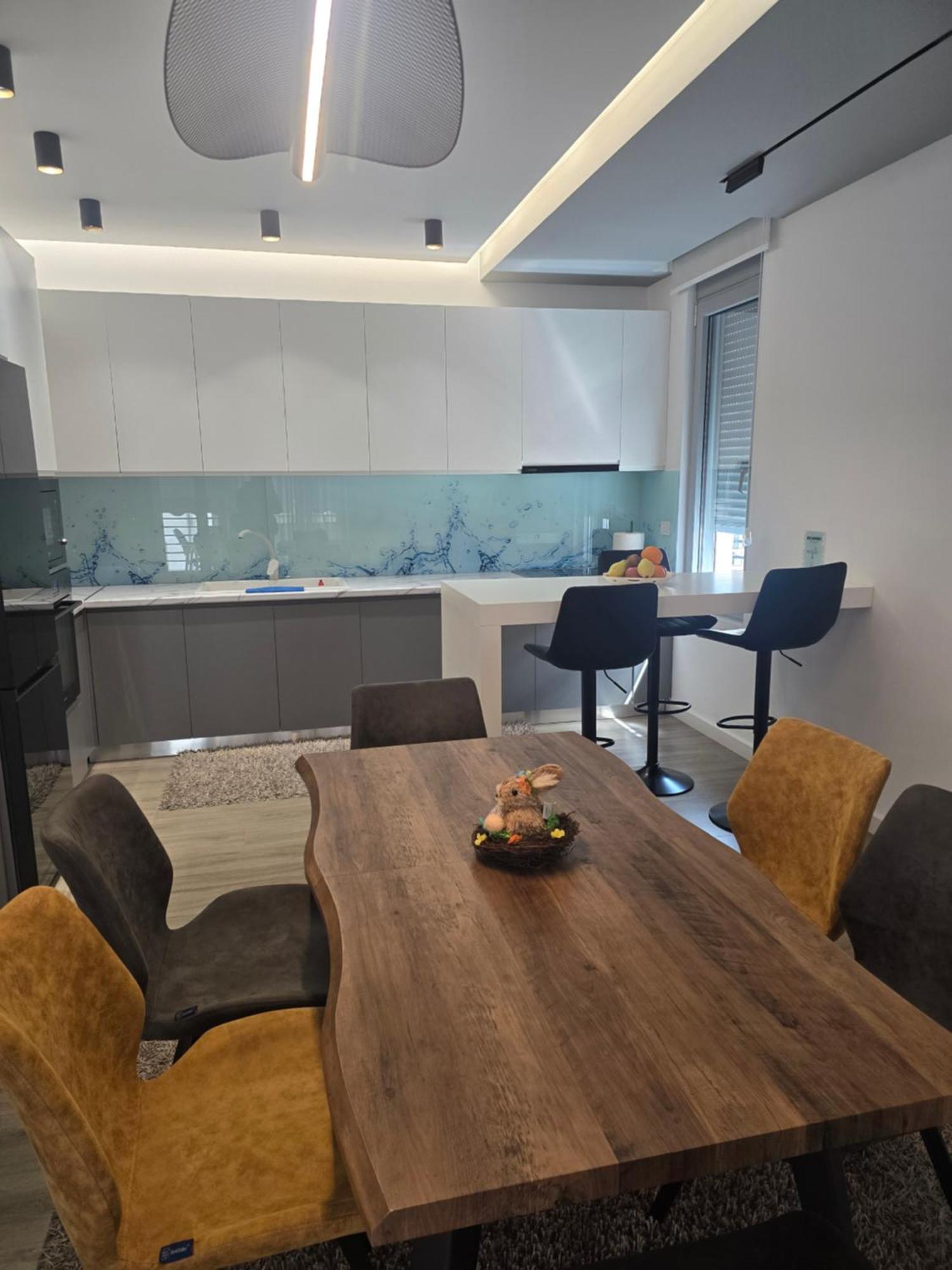 Riar Apartaments Корча Екстериор снимка